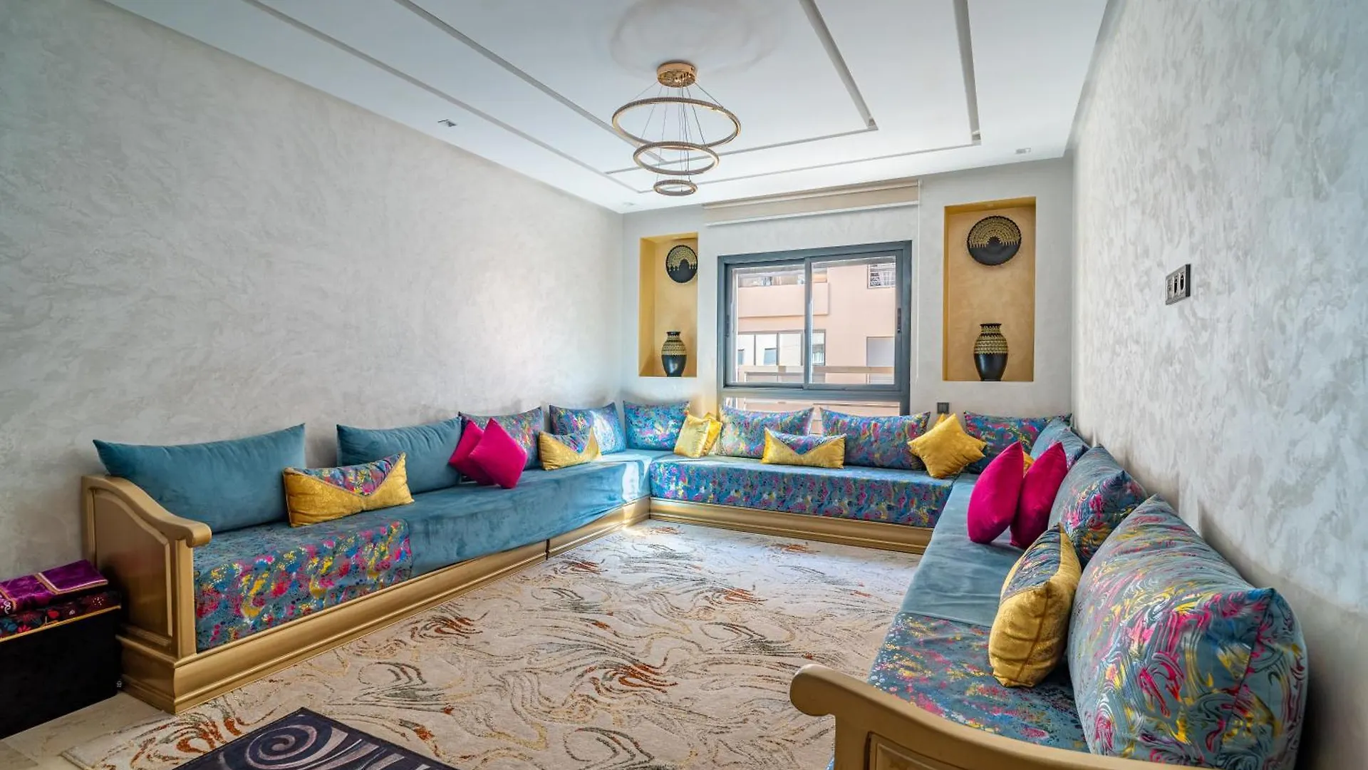 5 Star City Oasis Modern and Cozy Marrakesh Apartment