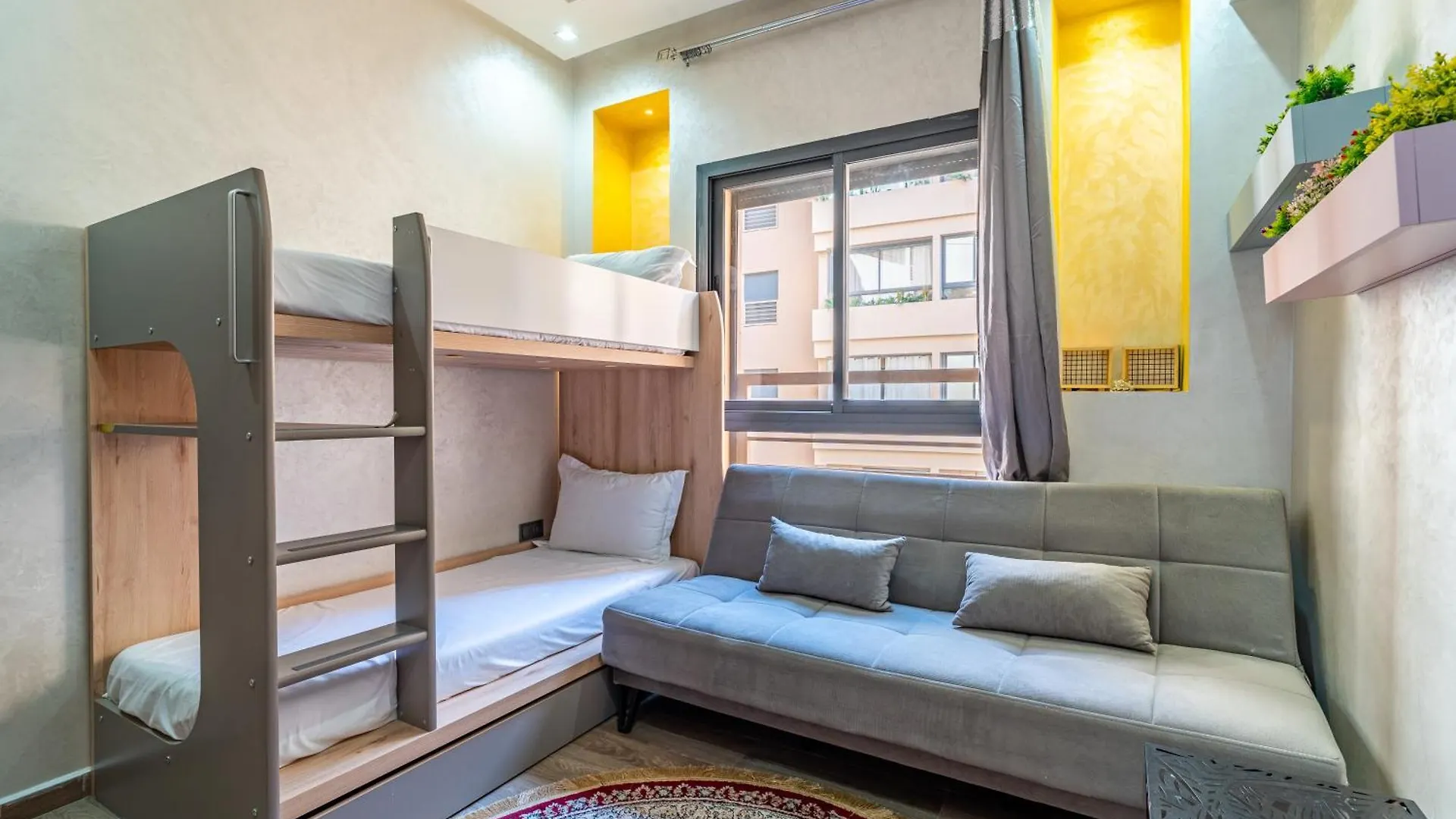 5 Star City Oasis Modern and Cozy Marrakesh Apartment