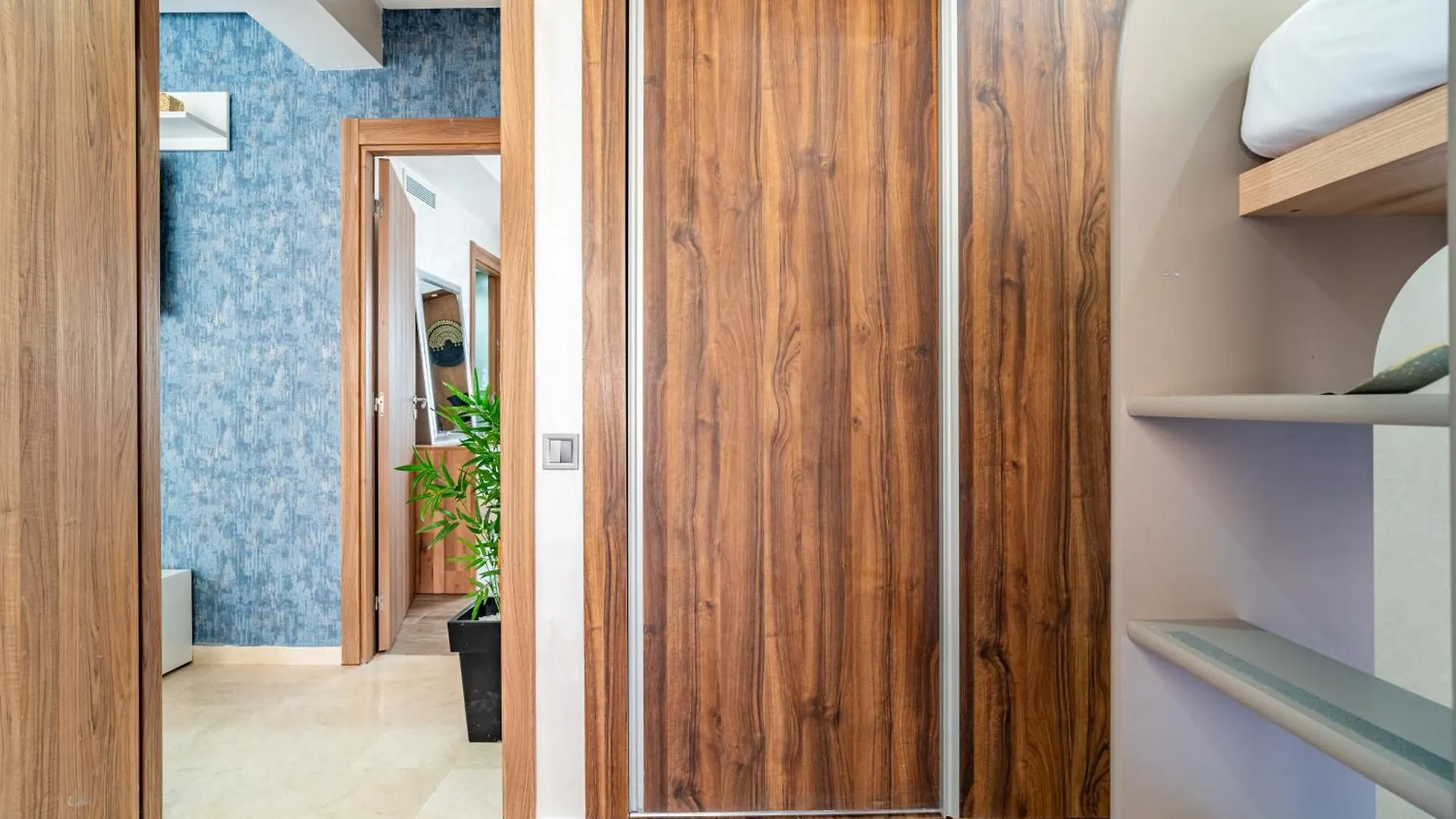 5 Star City Oasis Modern and Cozy Marrakesh Apartment